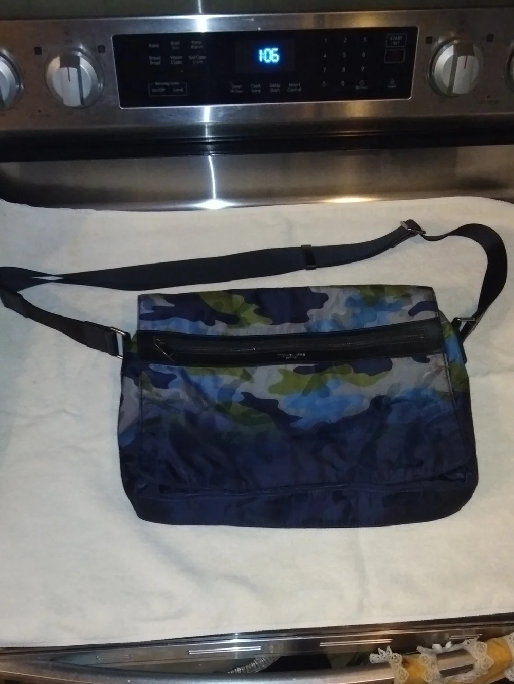 Men's Camo Crossbody Shoulder Bag in Blue/Green